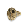 Oval artdeco ring with diamond